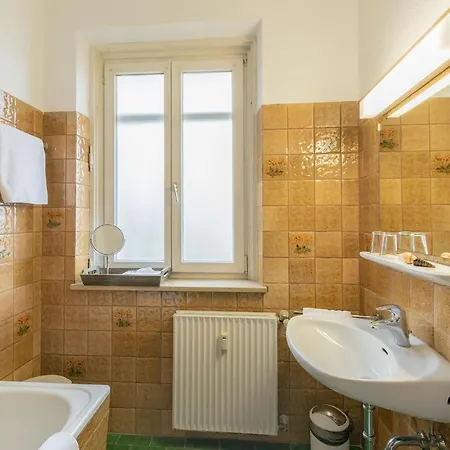Hotel Kolbergarten