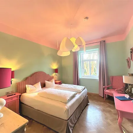 Kolbergarten Hotel 3*